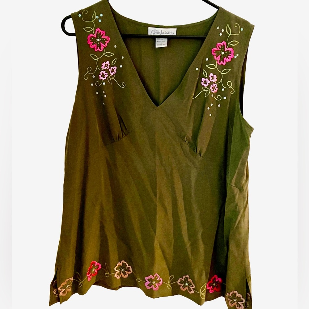 Diane Von Furstenberg Floral Embroidered Olive Green Sleeveless Top
